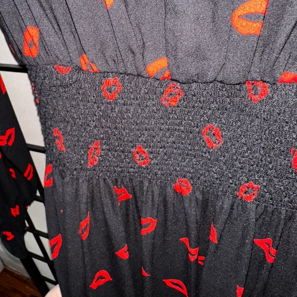 Kate Spade Lip Print Dress - Picture 5 of 7